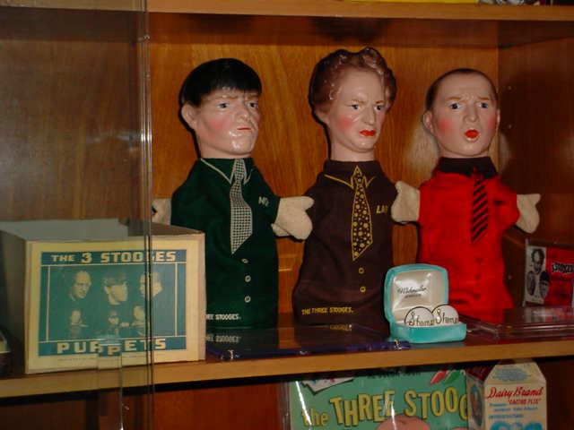 3 Stooges Handpuppets w/original box 1930